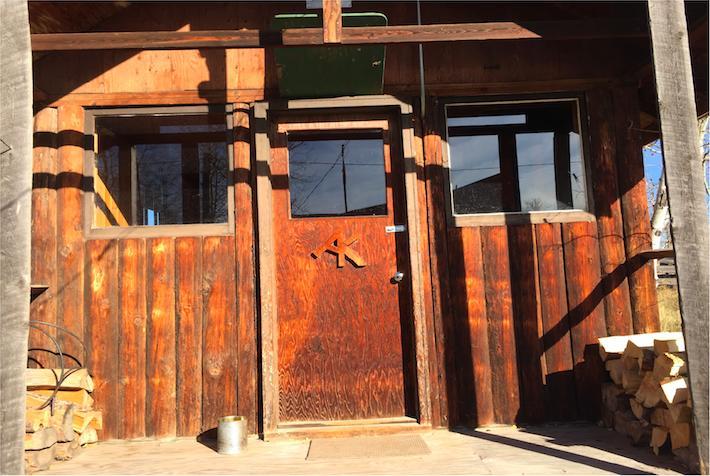 Flying U Ranch Hotel Seventy Mile House Exterior foto
