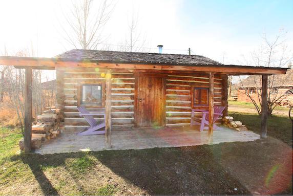 Flying U Ranch Hotel Seventy Mile House Exterior foto