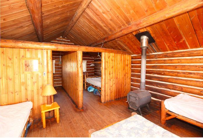 Flying U Ranch Hotel Seventy Mile House Exterior foto